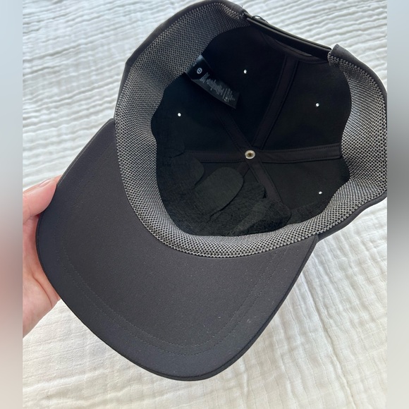 NWT Lululemon Days Shade Ball Cap - Picture 3 of 4